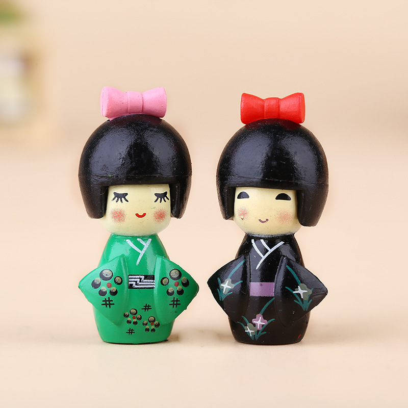 New Japanese Cute Girl Figurin - Japanese Garden Bonsai 评论和价格